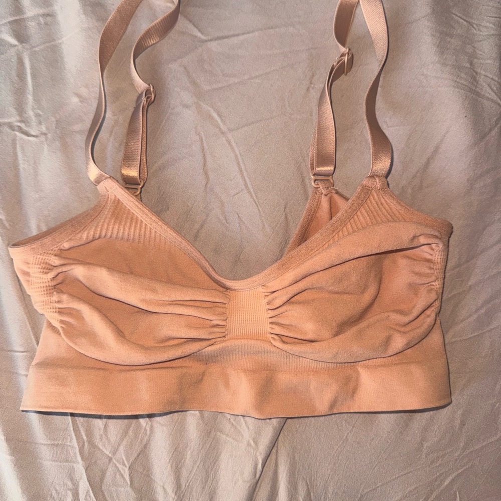 SKIMS seamless sculpt bralette